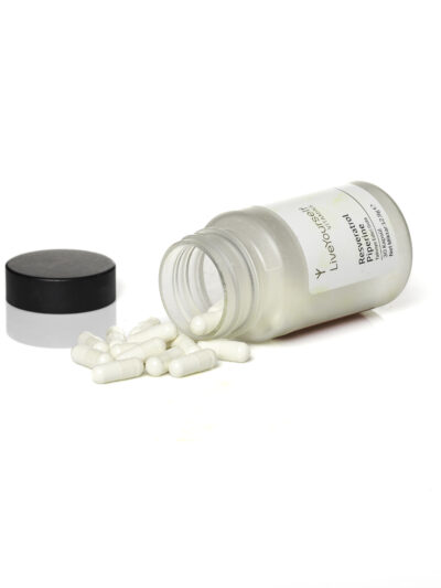 Resveratrol Piperine takviye edici gıda kapsül ürünü Live Yourself 250 mg resveratrol ve 5 mg piperine içeren bitkisel formül antioksidan içerikli